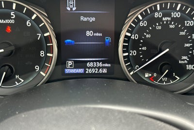 2022 INFINITI Q60 LUXE