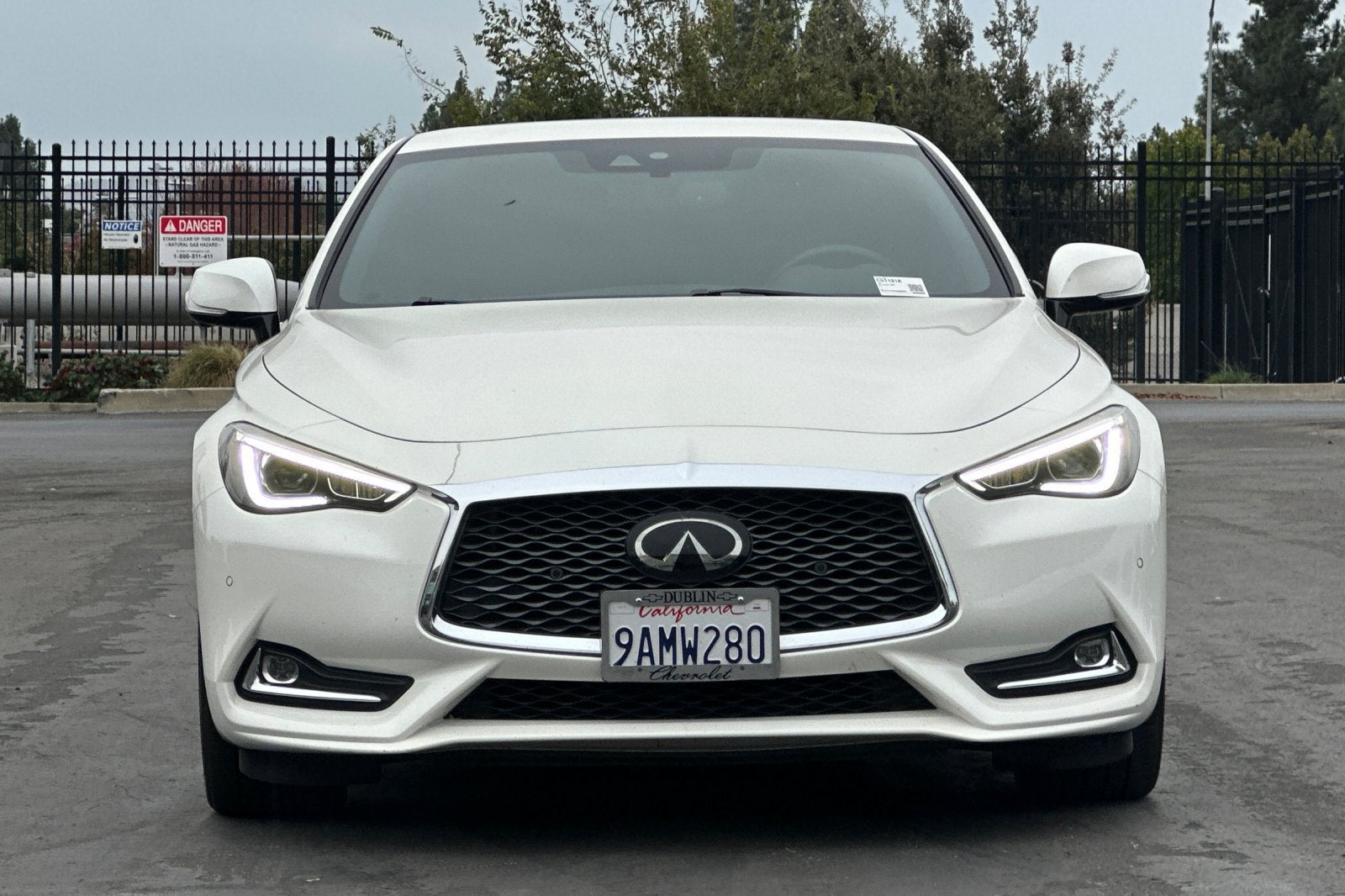 2022 INFINITI Q60 LUXE