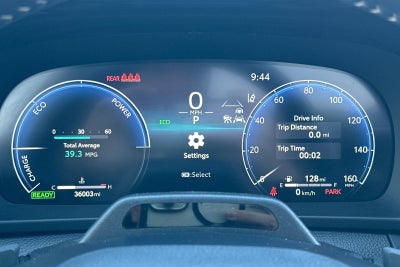 2025 Toyota Crown Signia Limited