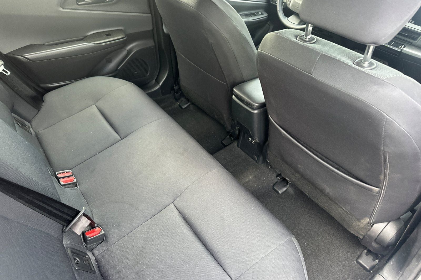 2023 Toyota Prius LE