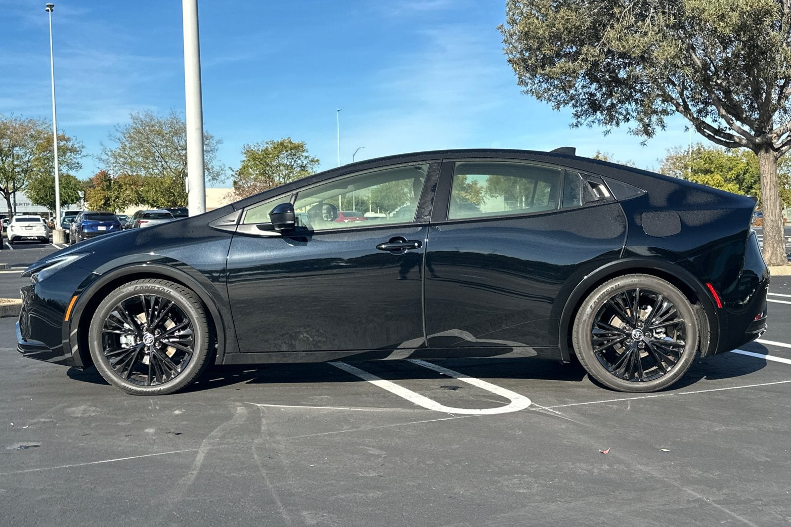 2026 Toyota Prius Plug-In Hybrid SE