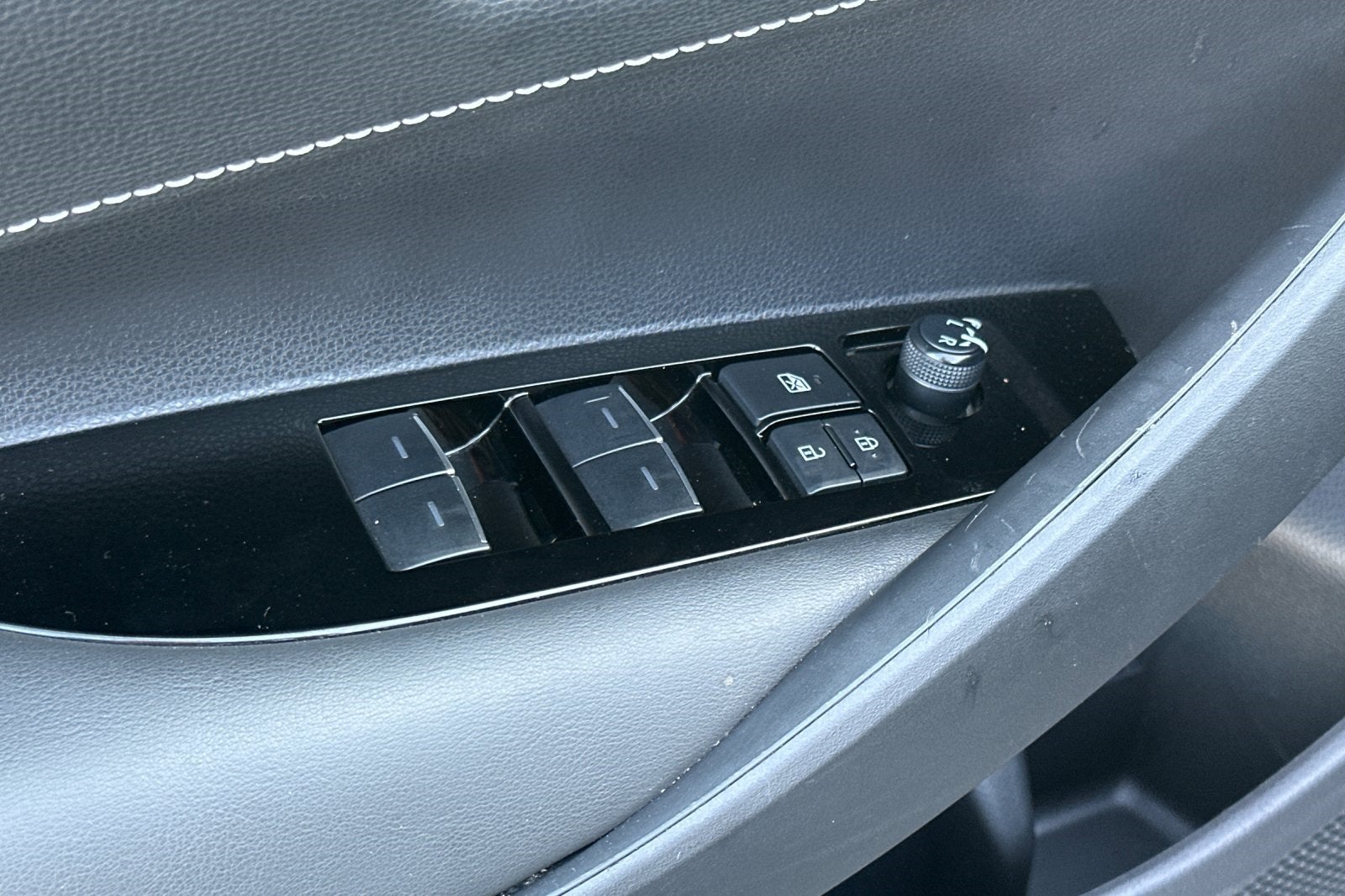 2022 Toyota Corolla Hatchback SE