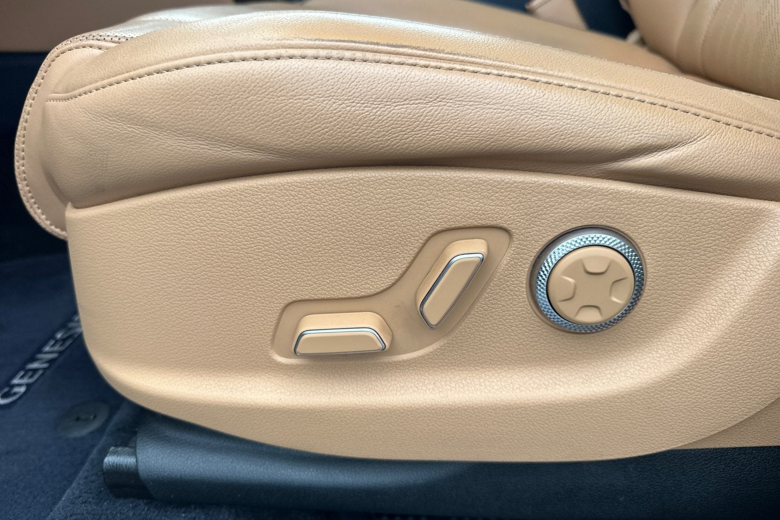 2023 Genesis GV80 2.5T