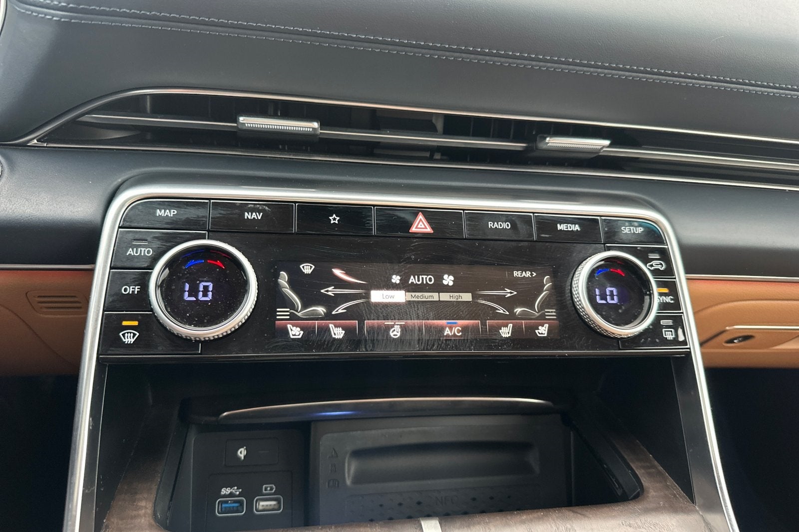 2023 Genesis GV80 2.5T