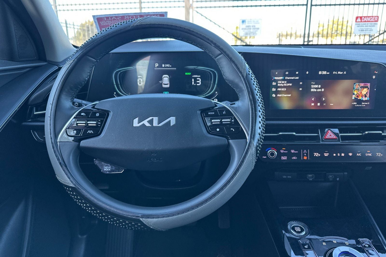 2025 Kia Niro Plug-In Hybrid EX