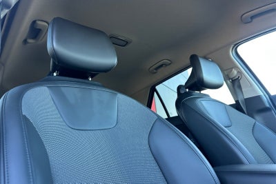 2025 Kia Niro Plug-In Hybrid EX