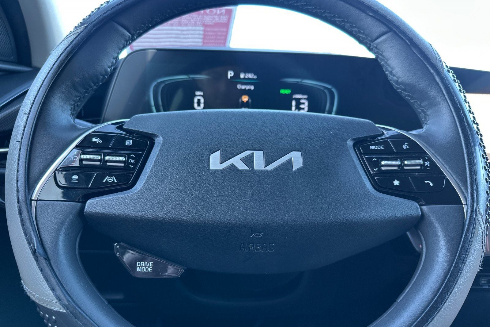 2025 Kia Niro Plug-In Hybrid EX