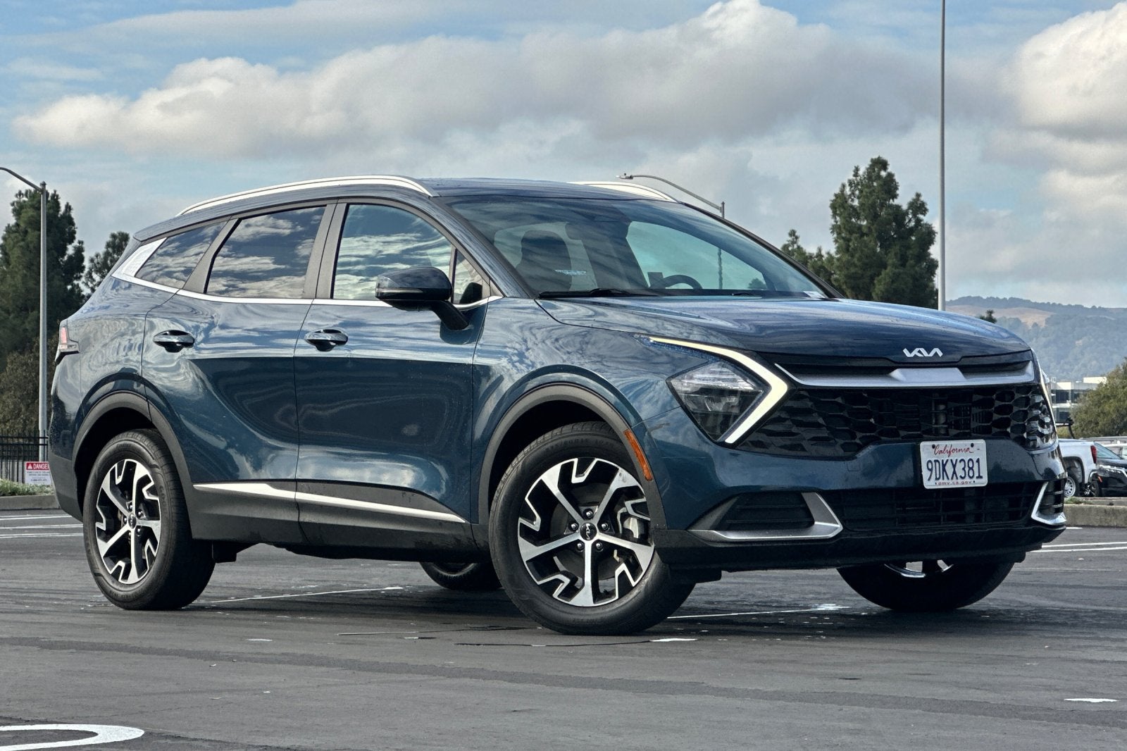 2023 Kia Sportage Hybrid EX