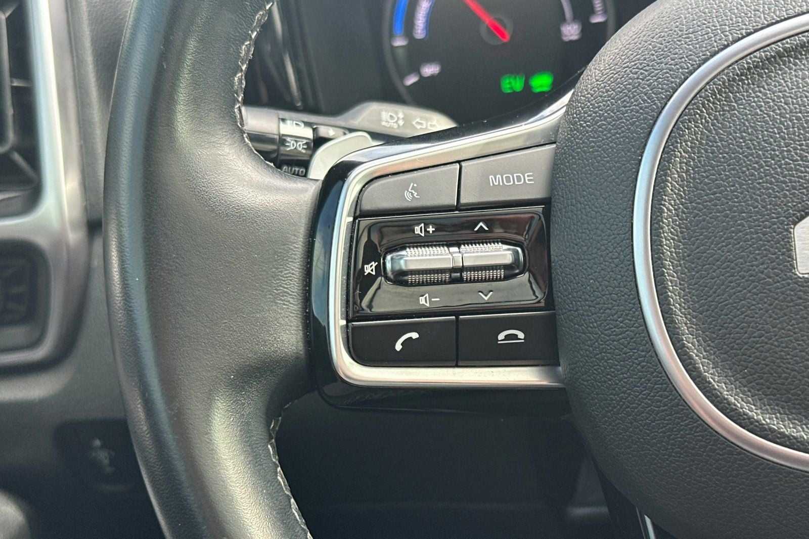 2024 Kia Sorento Hybrid EX