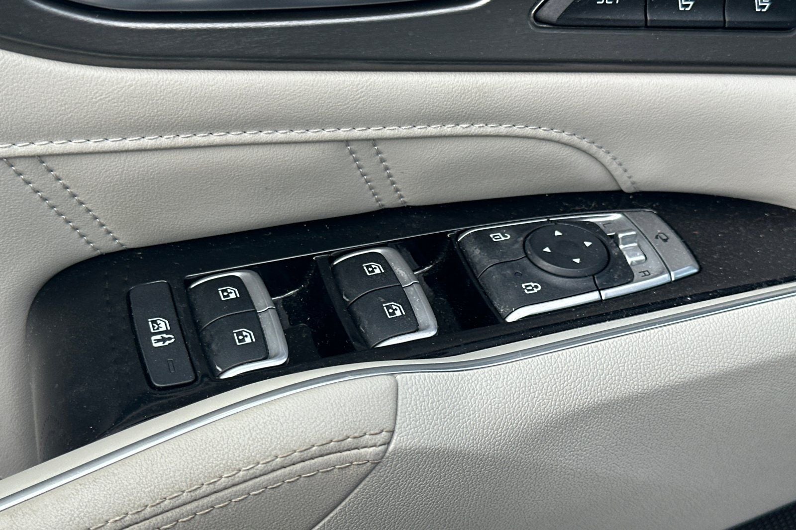 2022 Kia Sorento Plug-In Hybrid SX Prestige