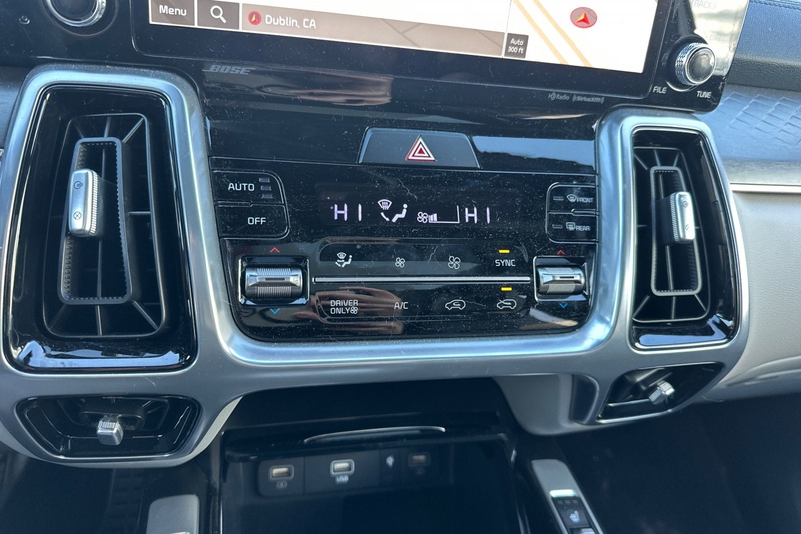 2023 Kia Sorento Plug-In Hybrid SX Prestige