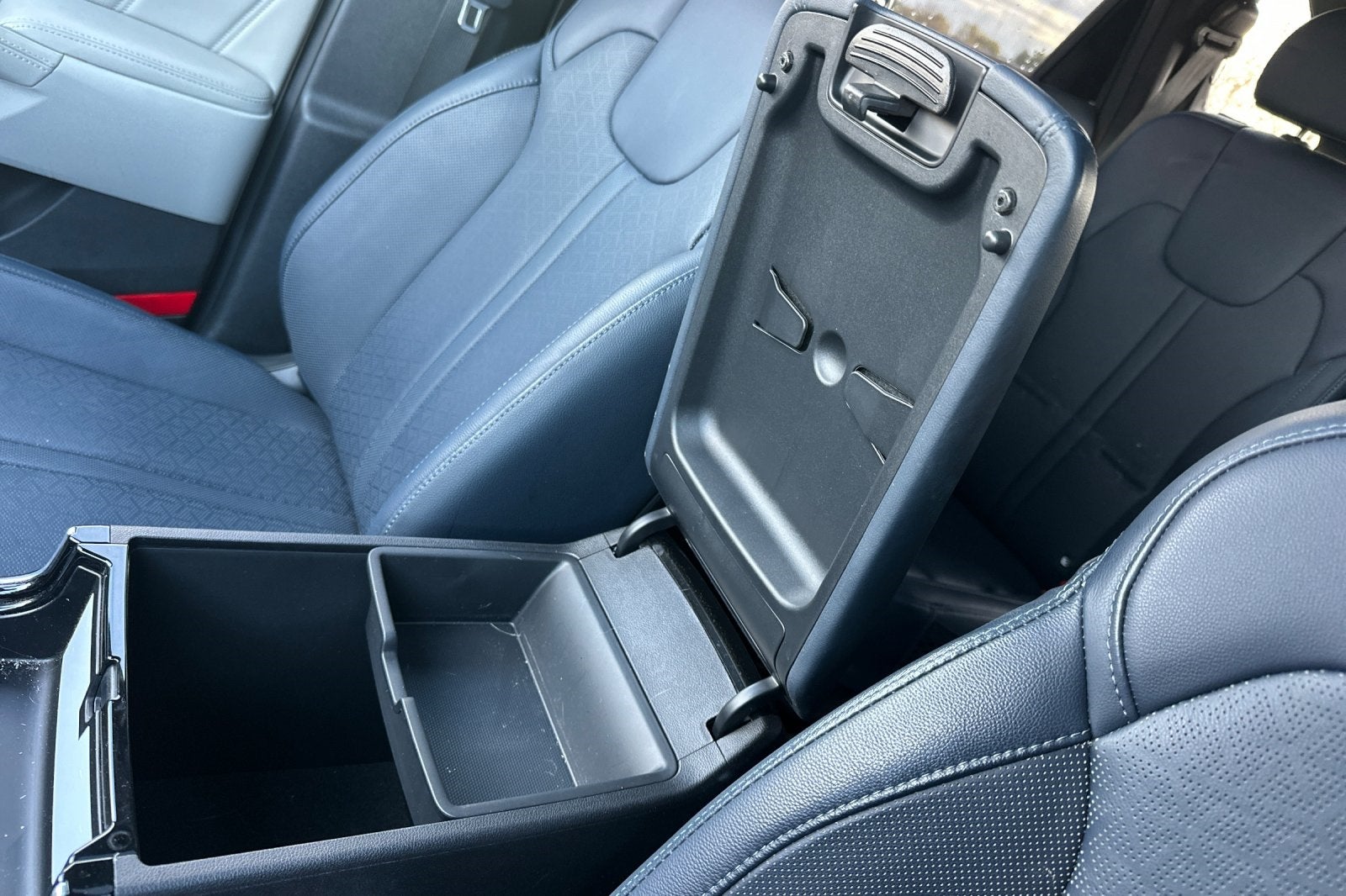 2023 Kia Sorento Plug-In Hybrid SX Prestige