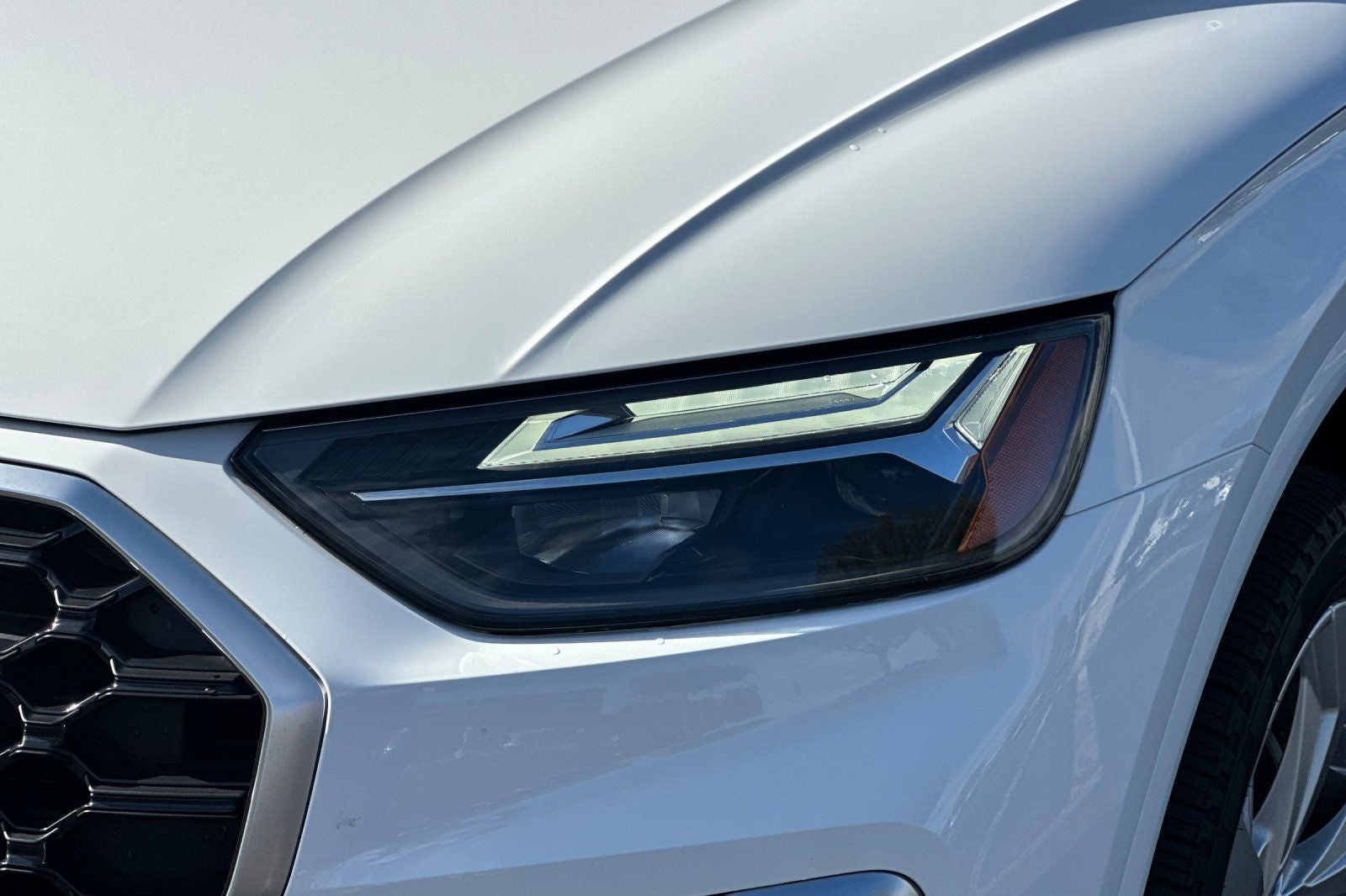 2024 Audi Q5 45 S line Premium quattro