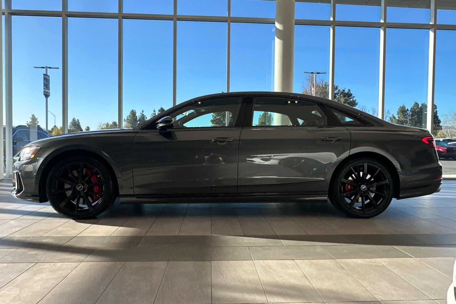 2023 Audi S8 4.0T quattro