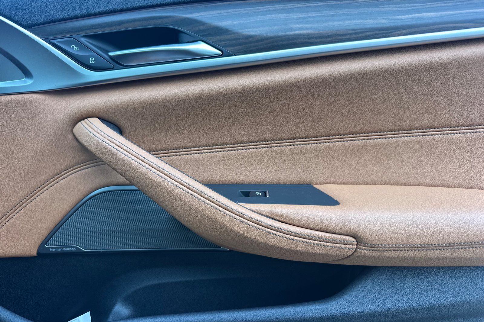 2023 BMW 5 Series 530e iPerformance