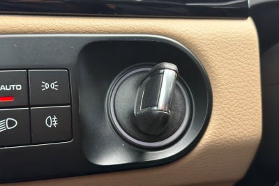 2023 Porsche Cayenne Base