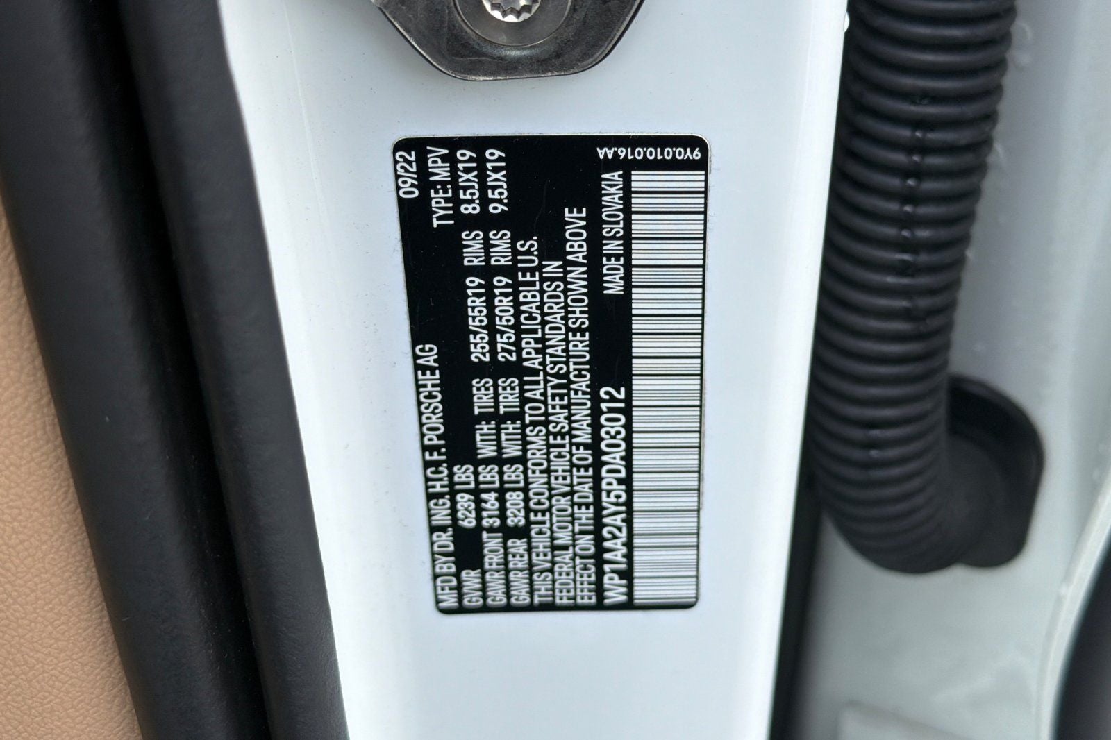 2023 Porsche Cayenne Base