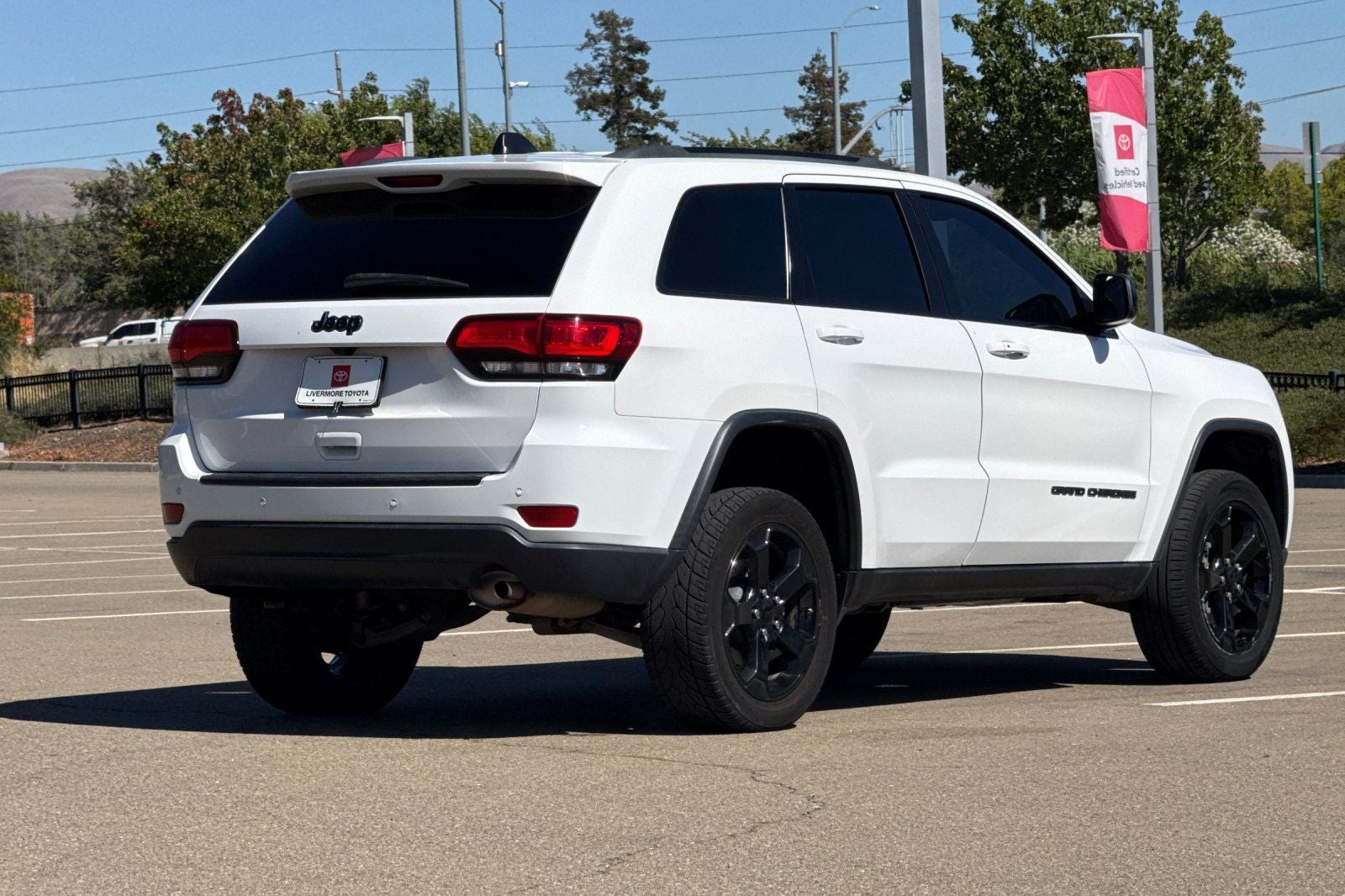 2019 Jeep Grand Cherokee Laredo