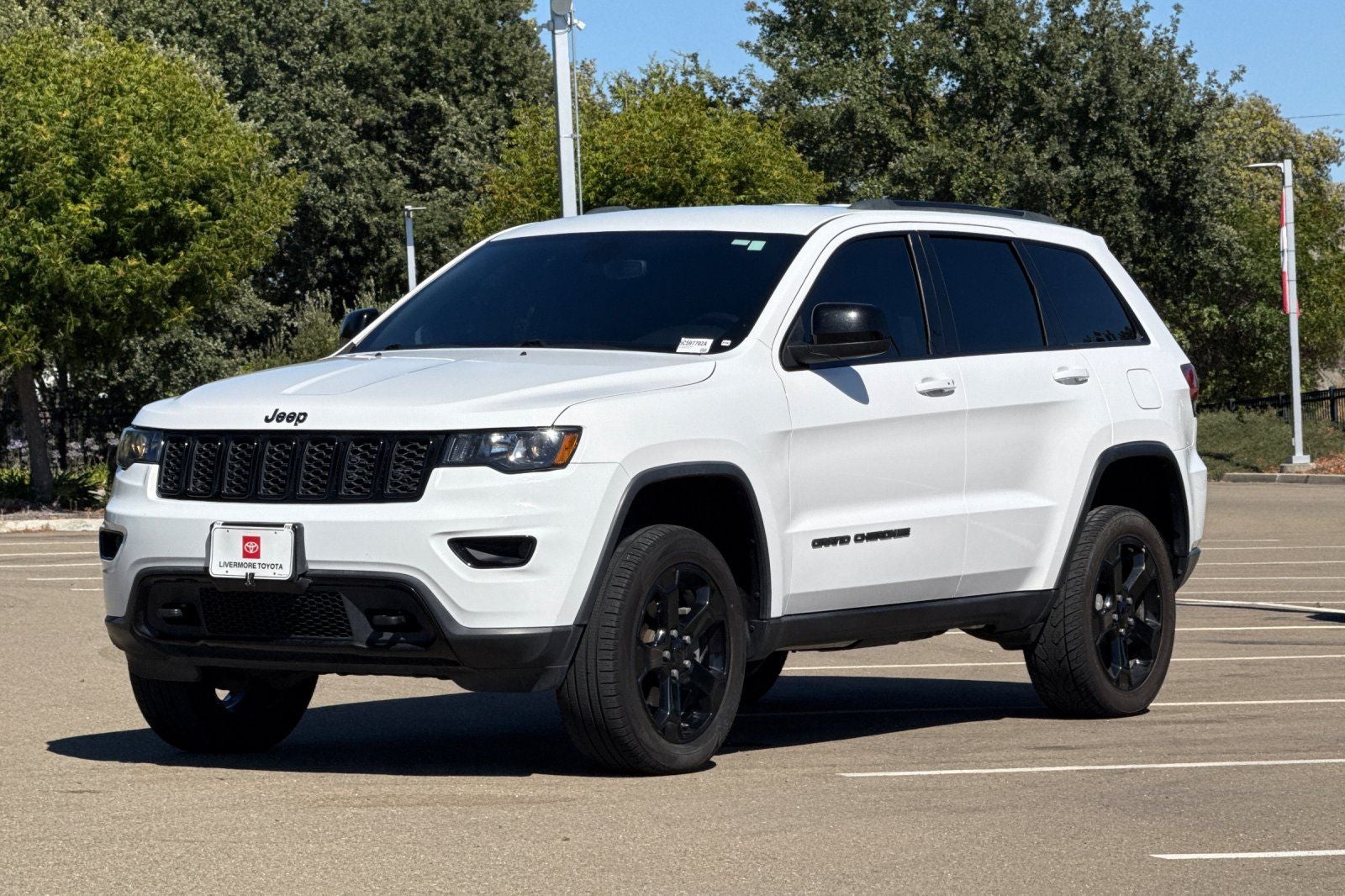 2019 Jeep Grand Cherokee Laredo