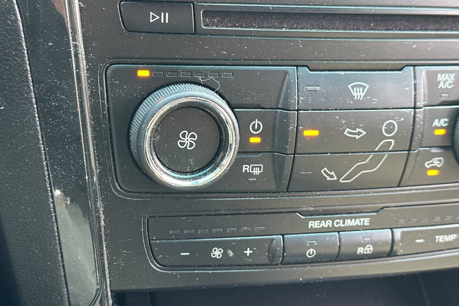 2017 Ford Explorer Base