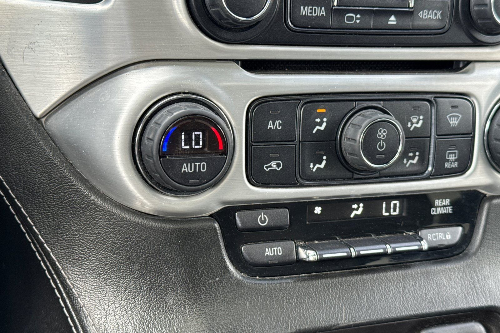 2015 GMC Yukon SLE