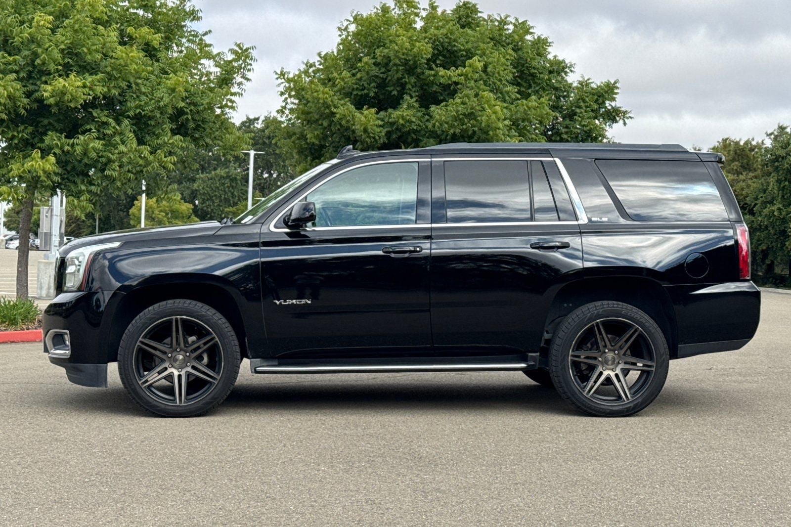 2015 GMC Yukon SLE