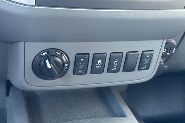 2020 Nissan Frontier SV