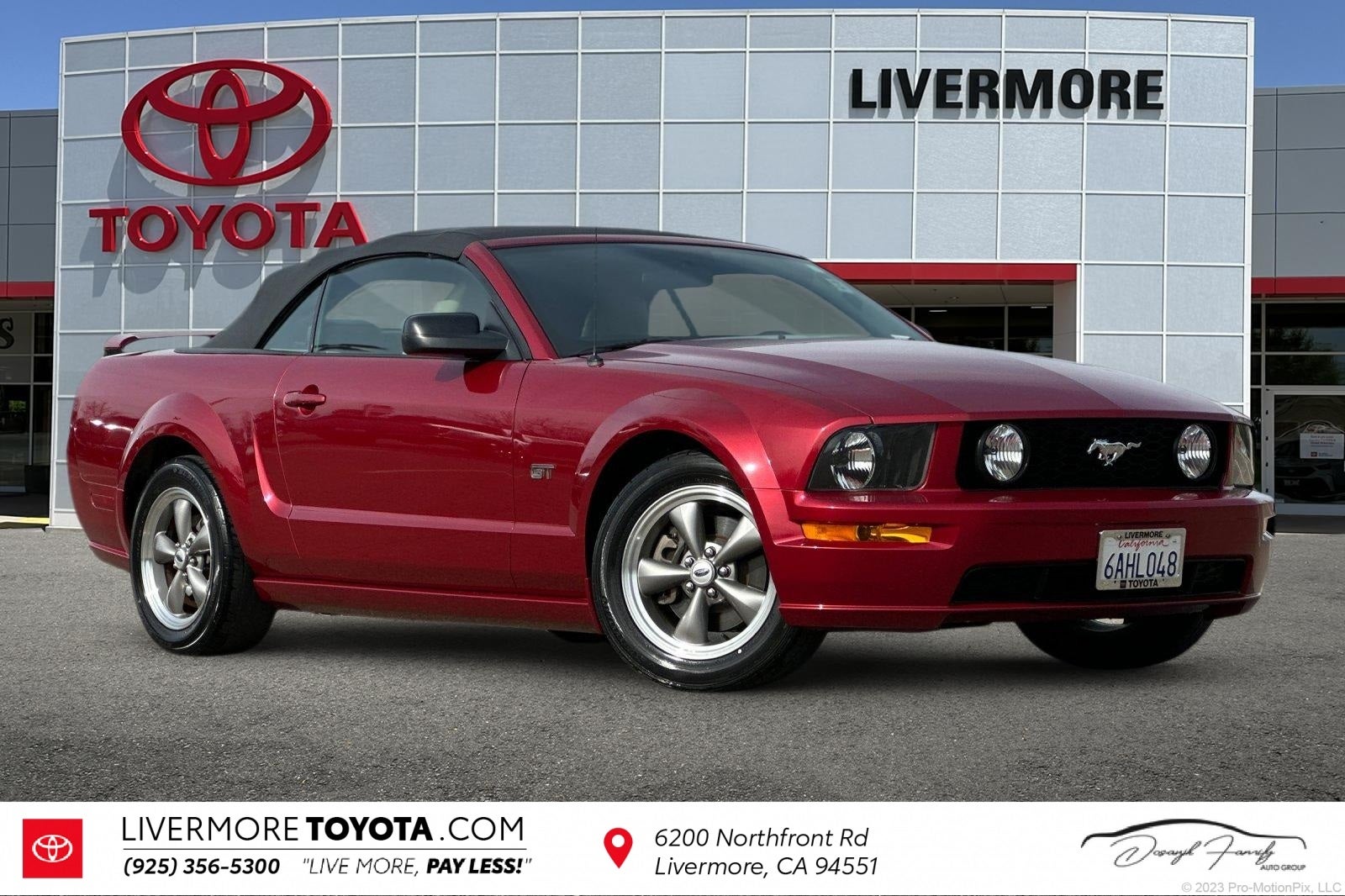 2005 Ford Mustang GT Premium