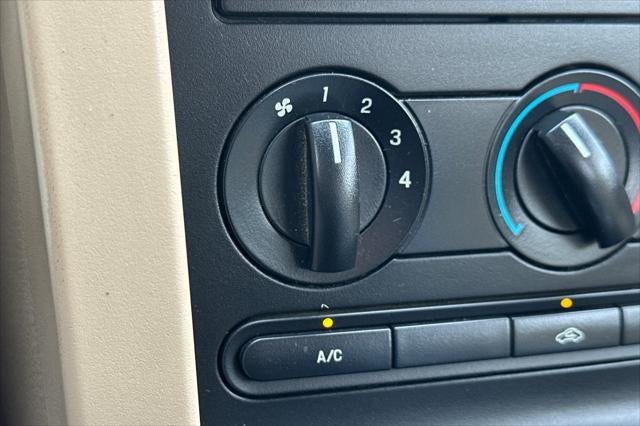 2005 Ford Mustang GT Premium