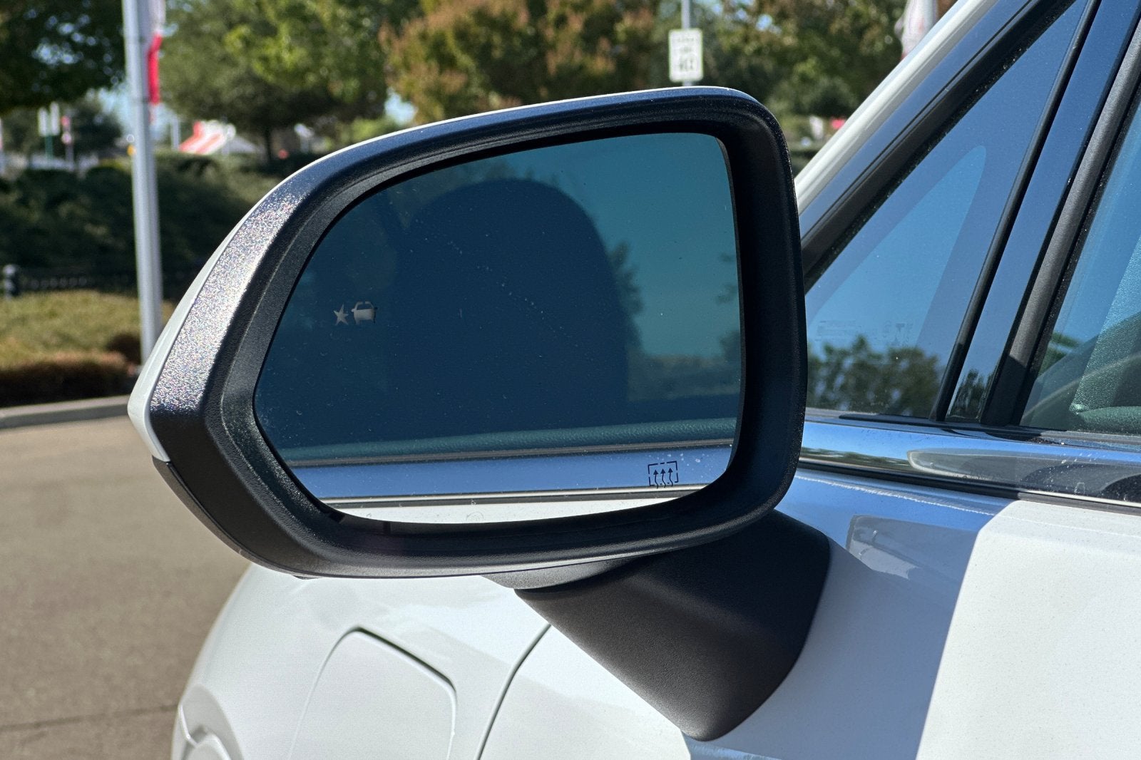 2024 Chevrolet Equinox EV LT