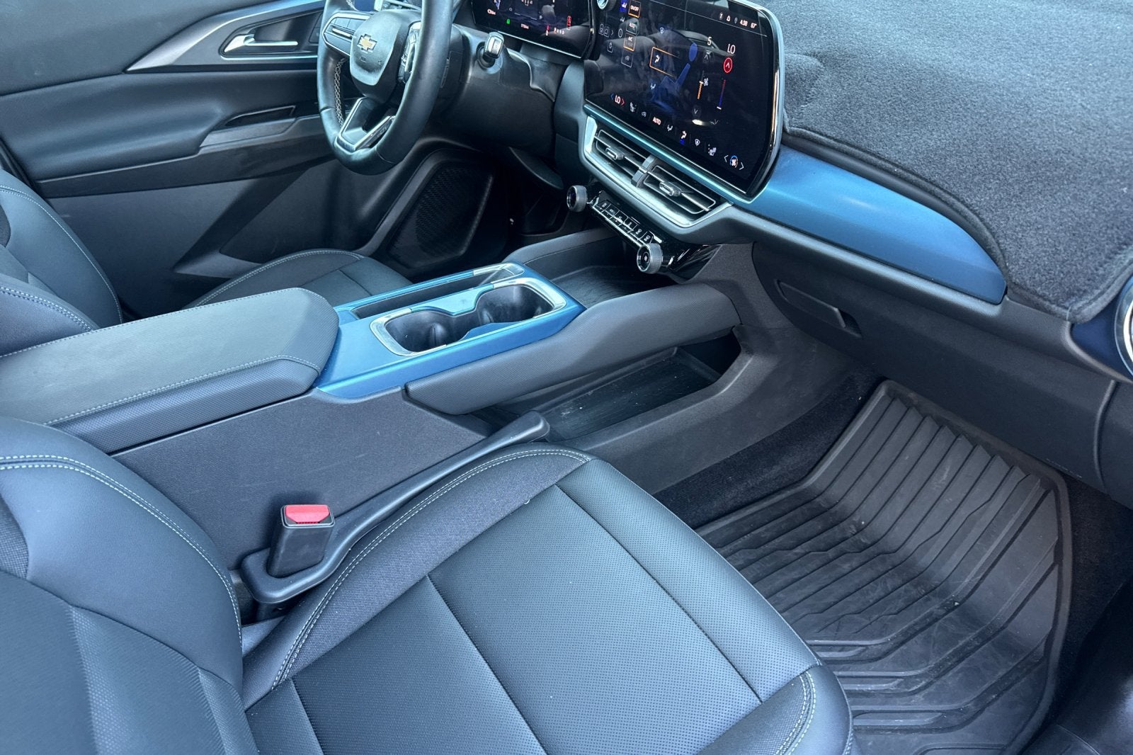2024 Chevrolet Equinox EV LT