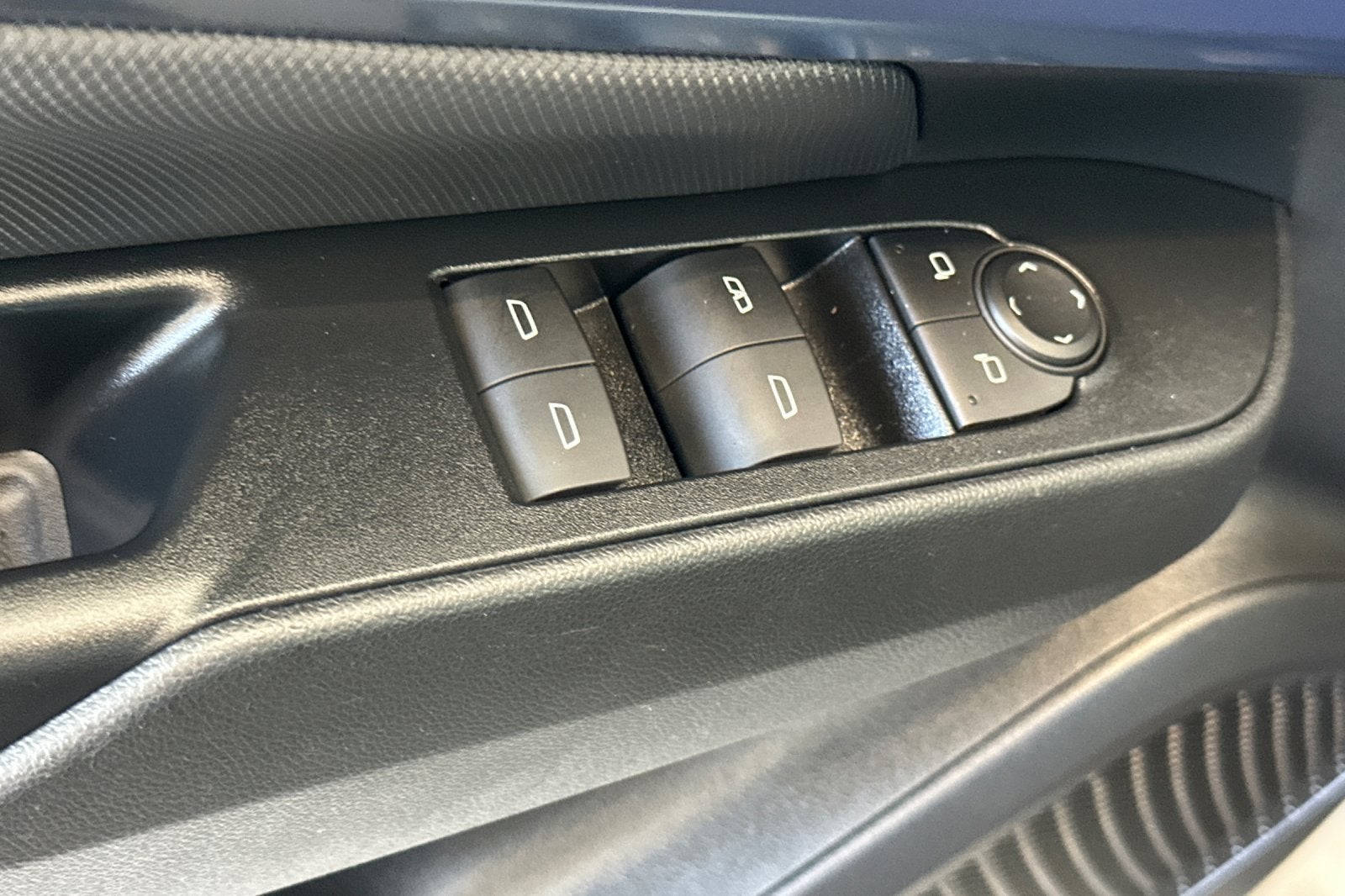 2024 Chevrolet Equinox EV LT