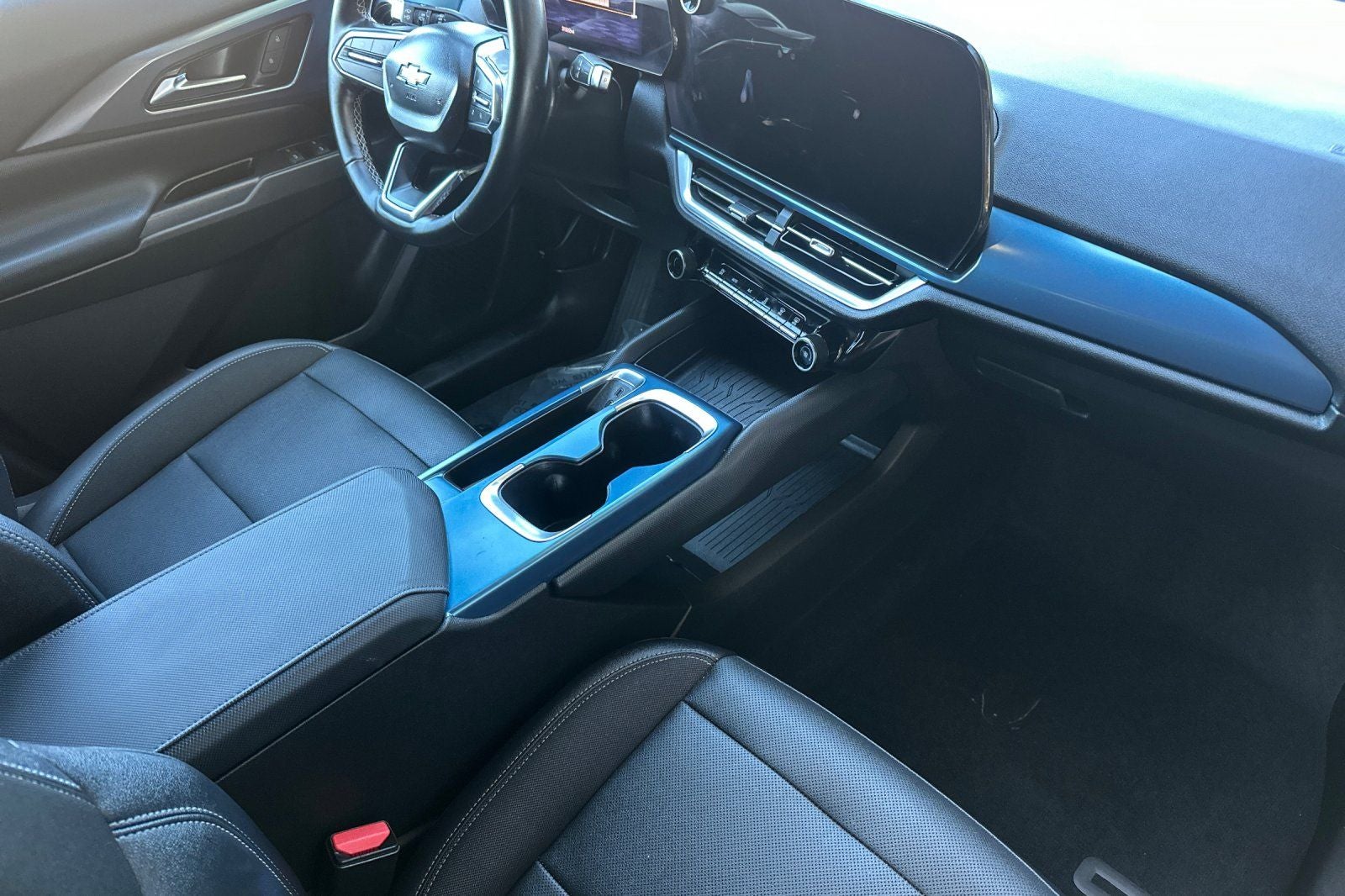 2024 Chevrolet Equinox EV LT