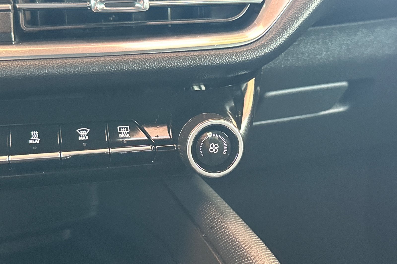 2024 Chevrolet Equinox EV LT