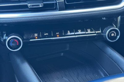 2024 Chevrolet Equinox EV LT