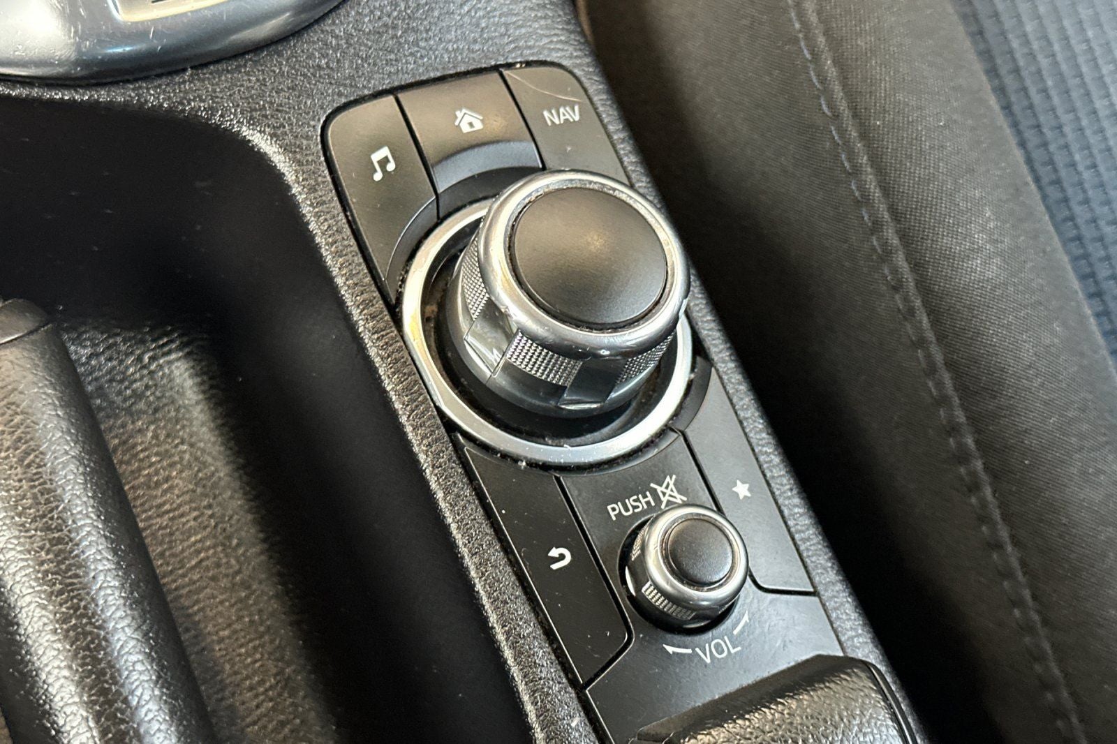 2018 Toyota Yaris iA Base