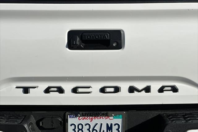2016 Toyota Tacoma Limited V6