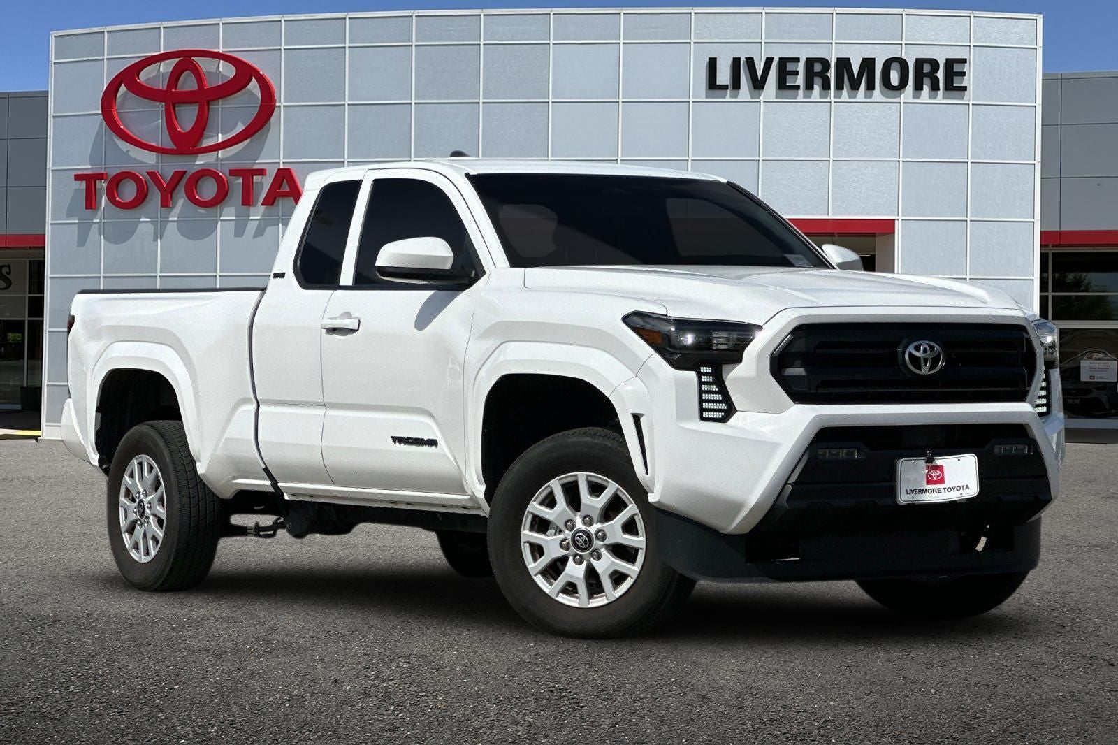 2025 Toyota Tacoma SR5