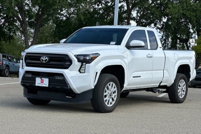 2025 Toyota Tacoma SR5