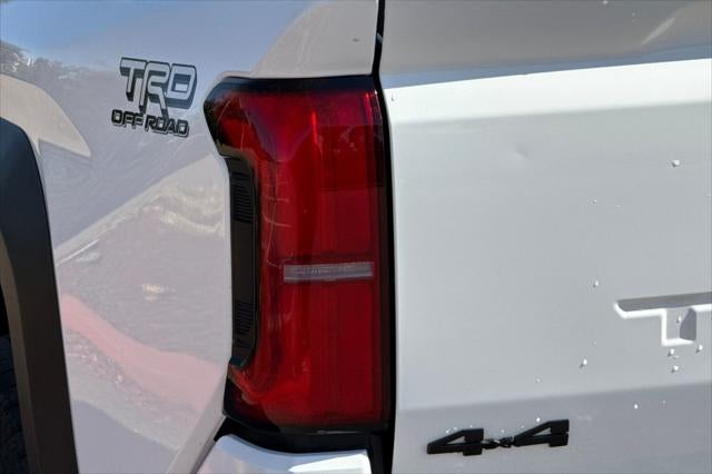 2024 Toyota Tacoma Hybrid TRD Off Road