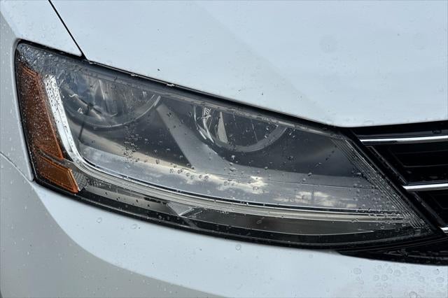 2017 Volkswagen Jetta 1.8T SEL