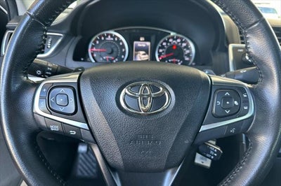 2016 Toyota Camry SE