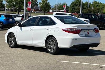 2016 Toyota Camry SE