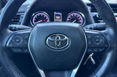 2020 Toyota Camry SE