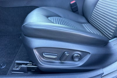 2023 Toyota Camry Hybrid SE