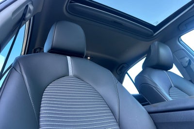 2023 Toyota Camry Hybrid SE