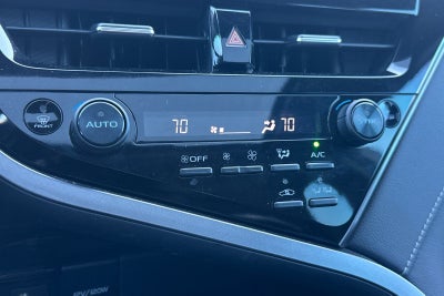 2023 Toyota Camry Hybrid SE