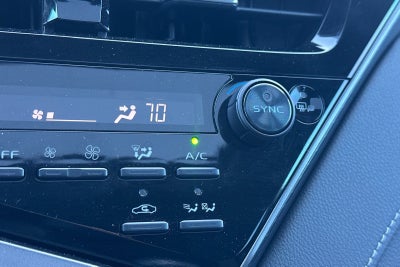 2023 Toyota Camry Hybrid SE