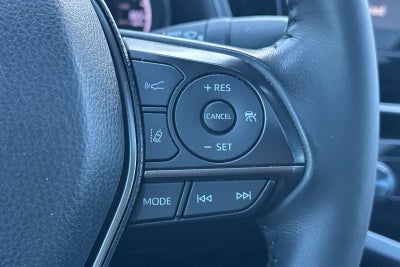 2023 Toyota Camry Hybrid SE