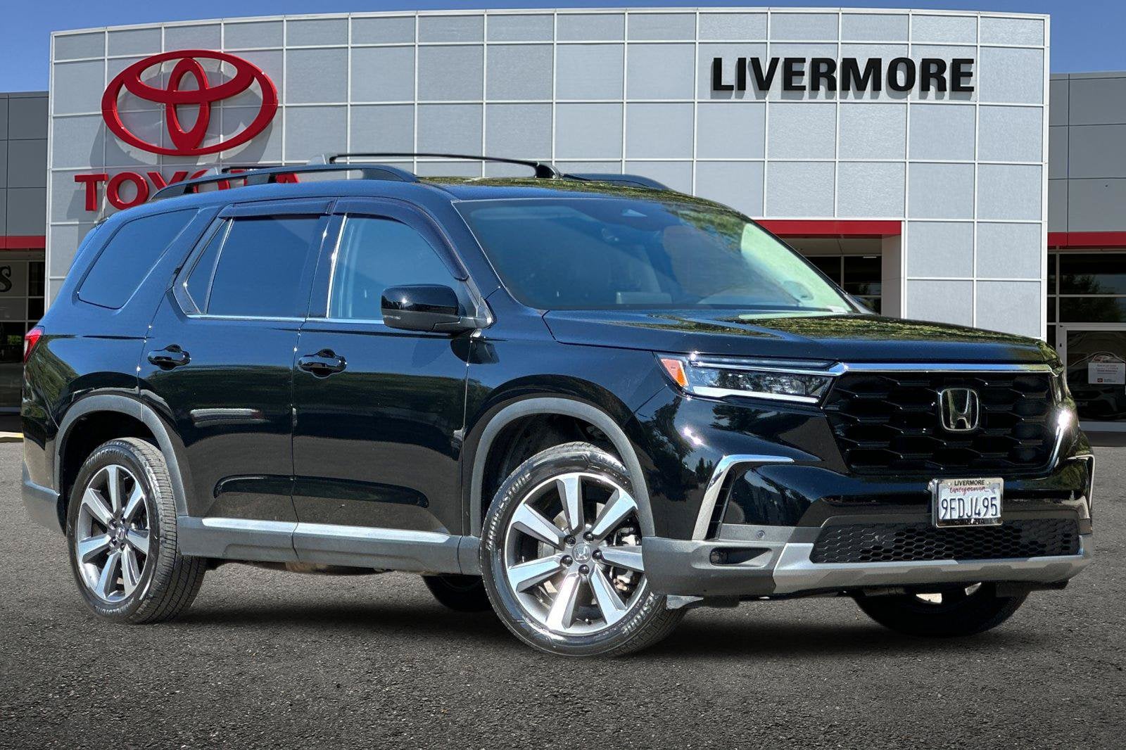 2023 Honda Pilot Touring